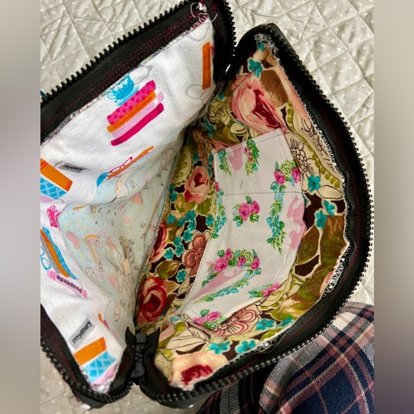 Quilted IPad Case - Strung Along - Picture 2 of 8